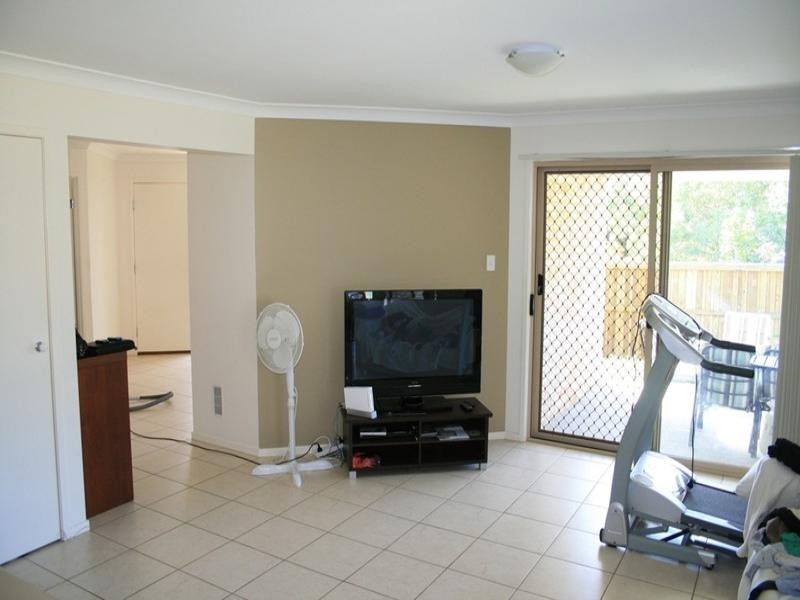 7 St Bees Close, Redland Bay QLD 4165
