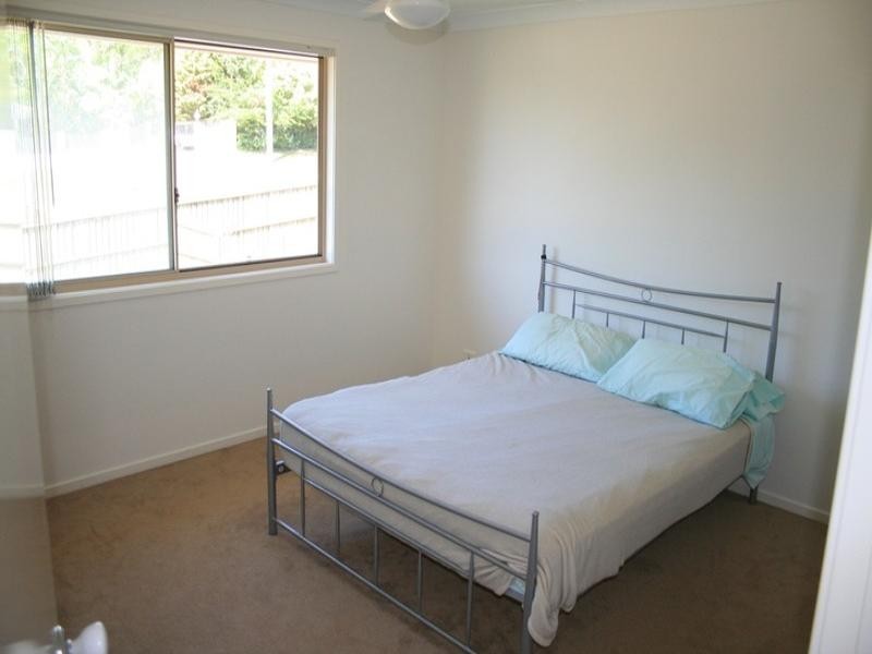 7 St Bees Close, Redland Bay QLD 4165