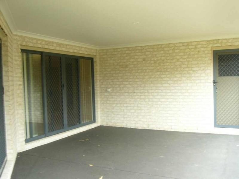 27 Williams Street, Wakerley QLD 4154