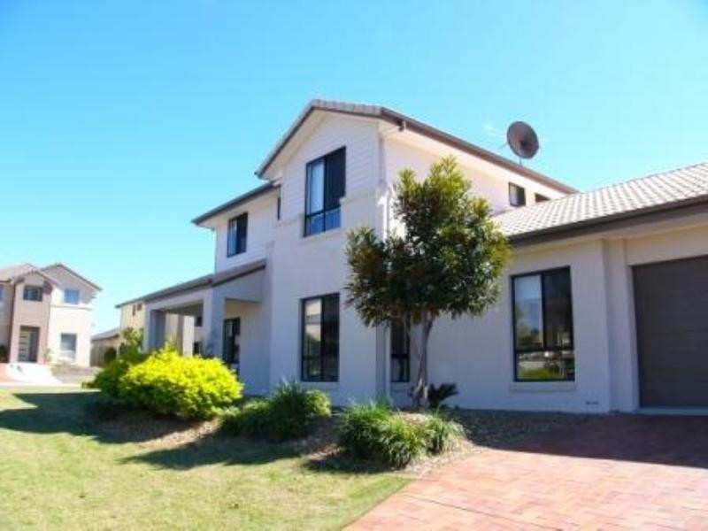 16 Hillcroft Place, Belmont QLD 4153