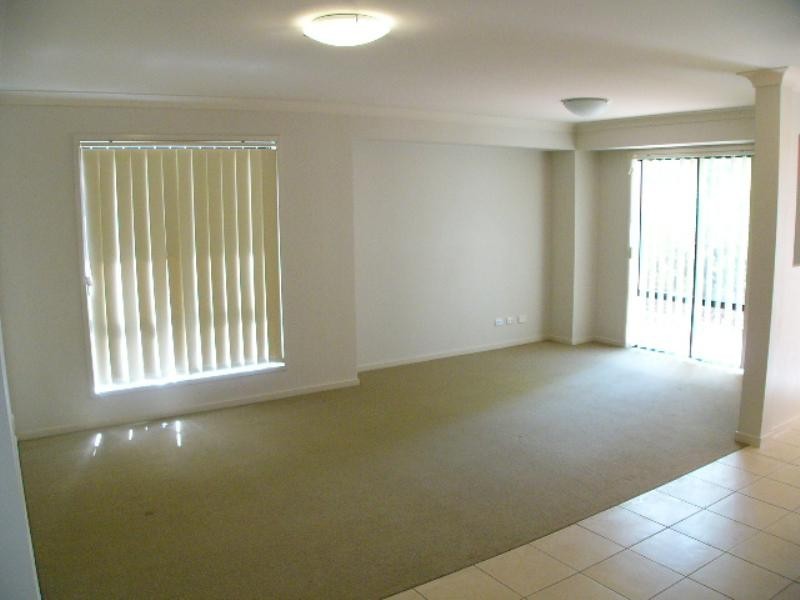 62 Williams Street, Wakerley QLD 4154