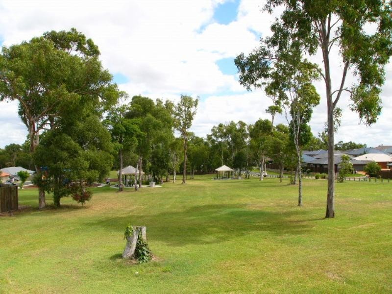 62 Williams Street, Wakerley QLD 4154
