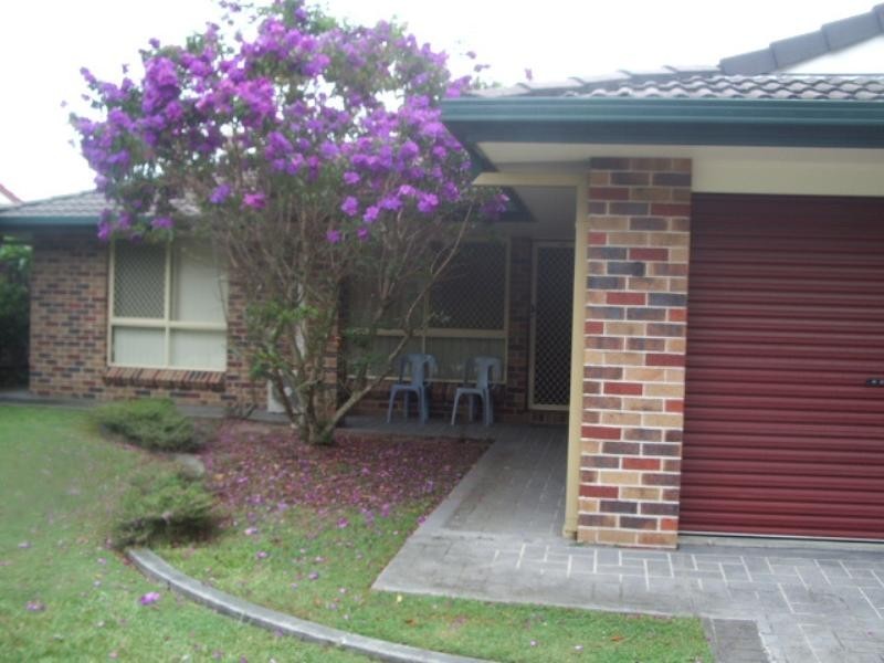 2/11 Thornlake Court, Tingalpa QLD 4173