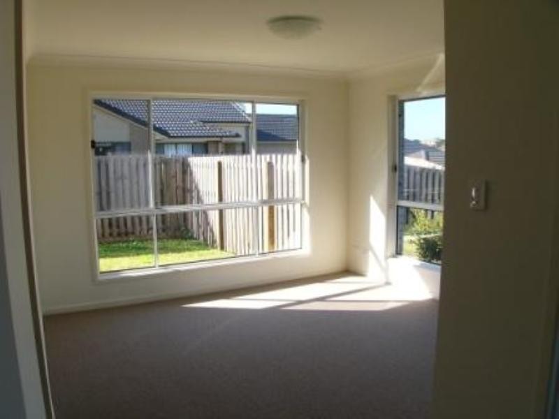 7 Brighton Court, Wakerley QLD 4154