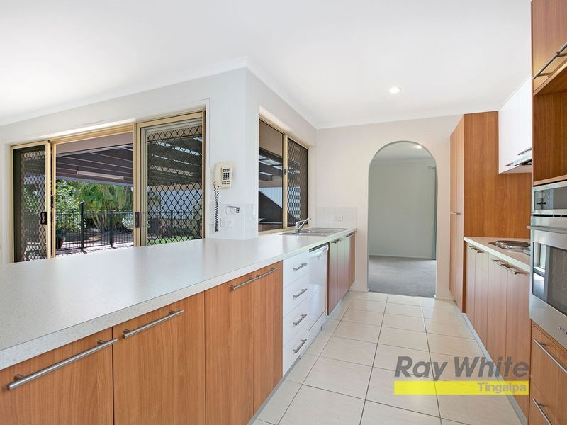 12 Abbeyfeale Street, Tingalpa QLD 4173