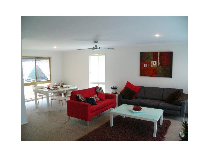 12 Abbeyfeale Street, Tingalpa QLD 4173