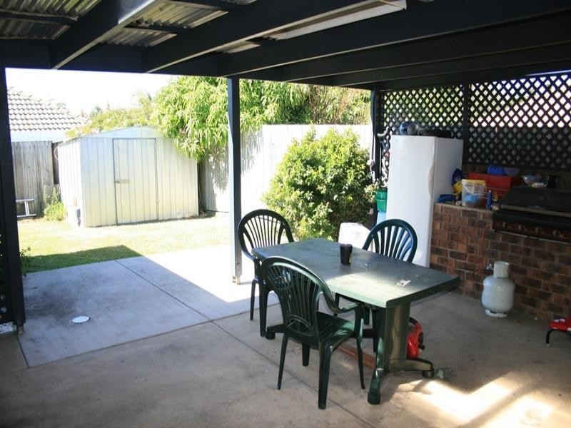 12 Deanbilla Street, Tingalpa QLD 4173