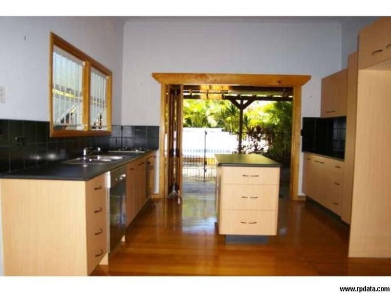 19 Blackall Terrace, East Brisbane QLD 4169