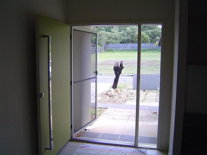 27 Yarra Road, Wakerley QLD 4154