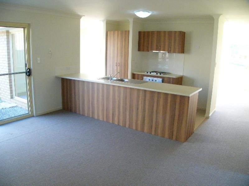 4 Brighton Court, Wakerley QLD 4154