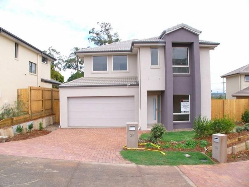 27 Hillcroft Place, Belmont QLD 4153