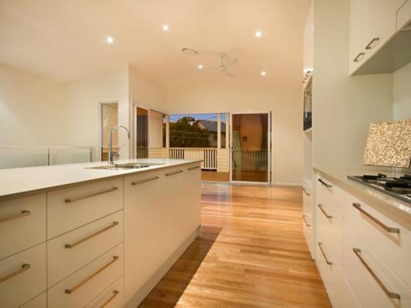 145 Stratton Terrace, Manly QLD 4179