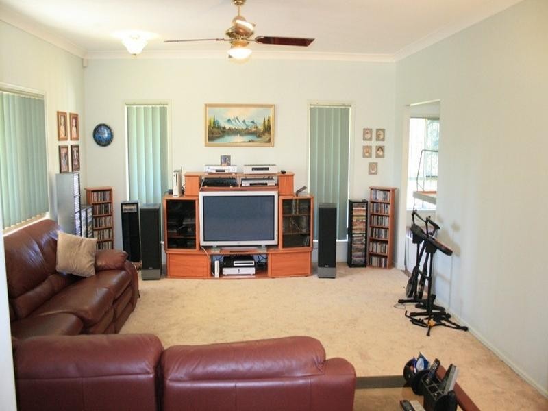 28 Ringtail Court, Greenbank QLD 4124