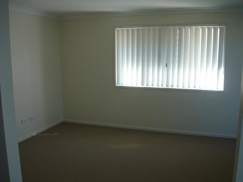 27 Jessielea Street, Wynnum West QLD 4178