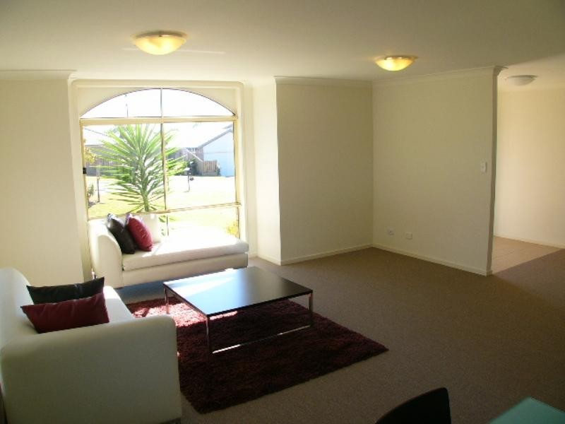 4 Brighton Court, Wakerley QLD 4154