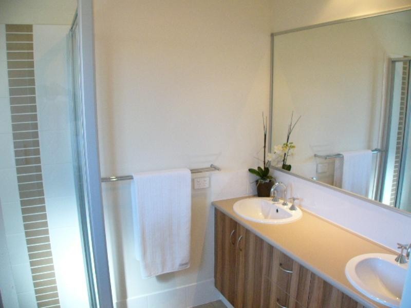 4 Brighton Court, Wakerley QLD 4154