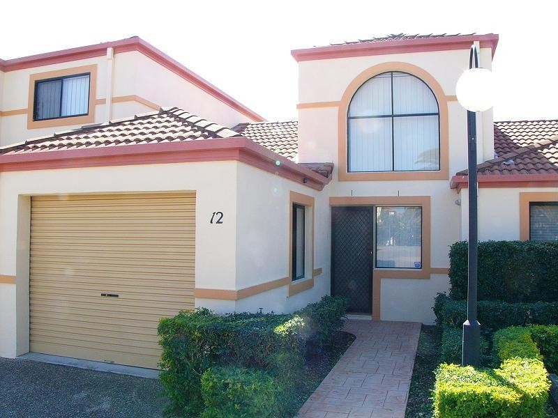 12/74 Plaza Street, Wynnum West QLD 4178