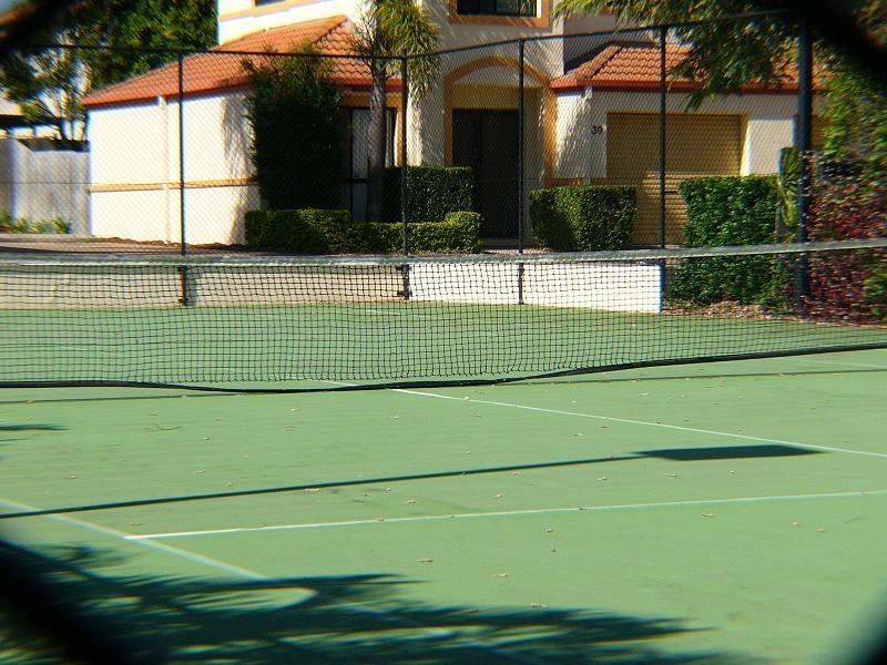 12/74 Plaza Street, Wynnum West QLD 4178