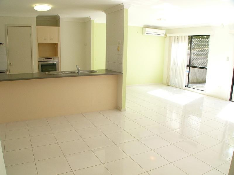 12/74 Plaza Street, Wynnum West QLD 4178