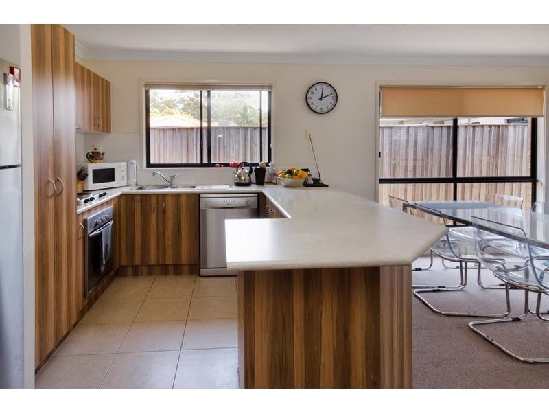 66 Matthews Way, Wakerley QLD 4154