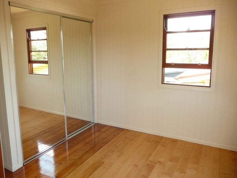 207 Sibley Road, Wynnum West QLD 4178