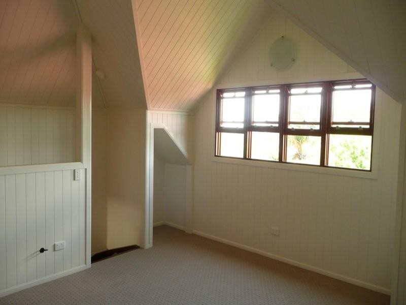 207 Sibley Road, Wynnum West QLD 4178