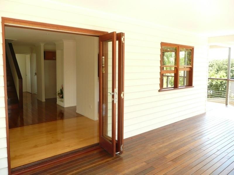 207 Sibley Road, Wynnum West QLD 4178