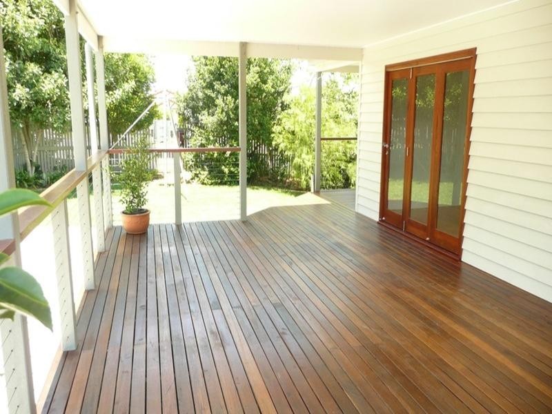 207 Sibley Road, Wynnum West QLD 4178