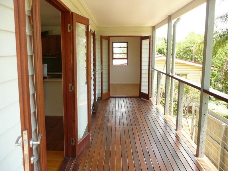 207 Sibley Road, Wynnum West QLD 4178