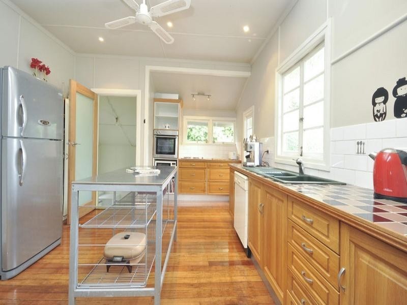 14 Belmont Road, Tingalpa QLD 4173