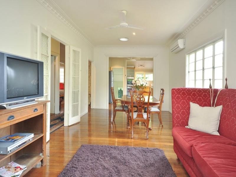 14 Belmont Road, Tingalpa QLD 4173