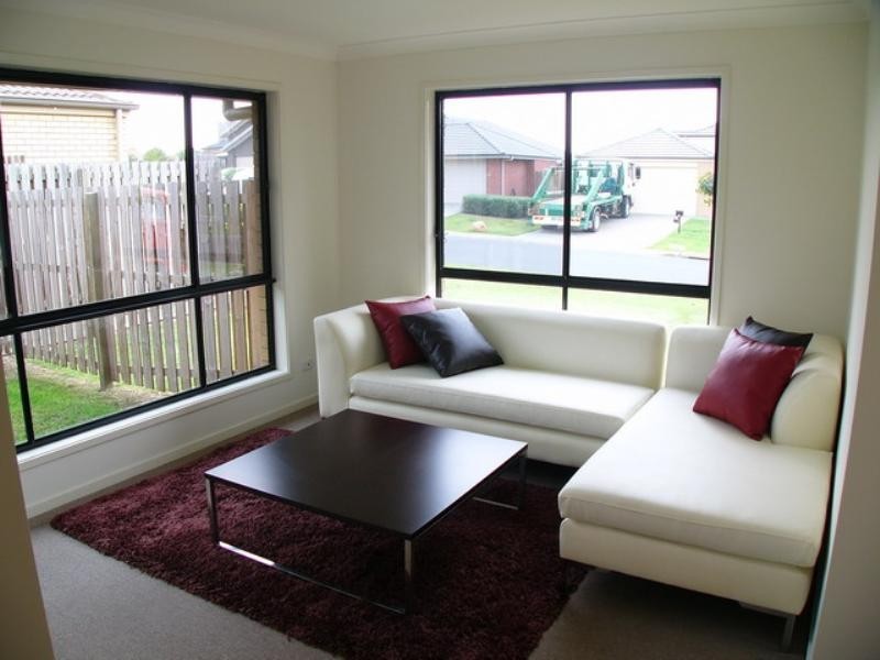 79 Matthews Way, Wakerley QLD 4154