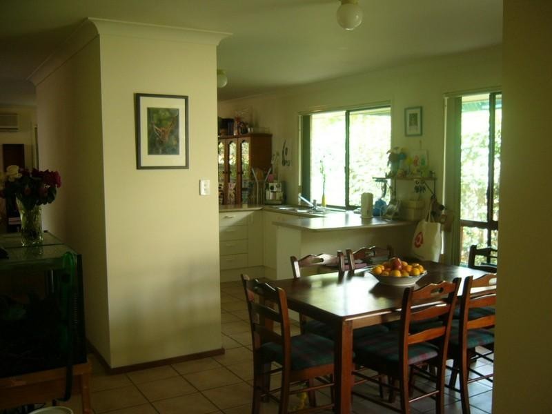 21 Alpine Street, Belmont QLD 4153