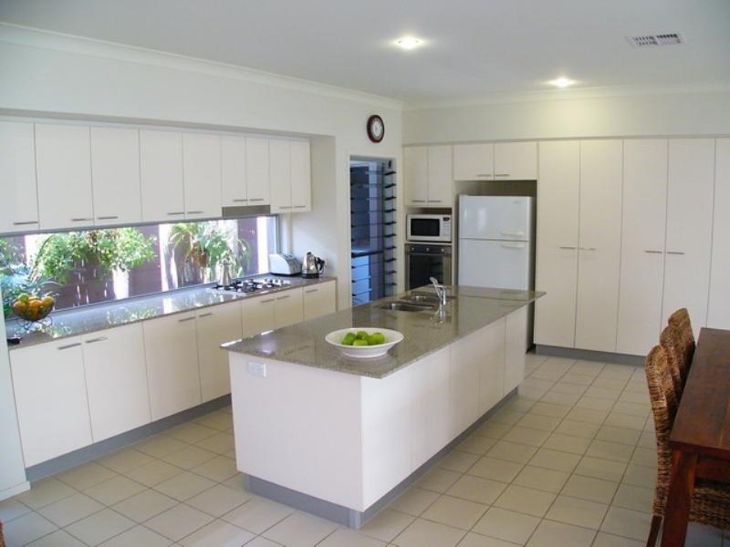 89 Mossvale Drive, Wakerley QLD 4154