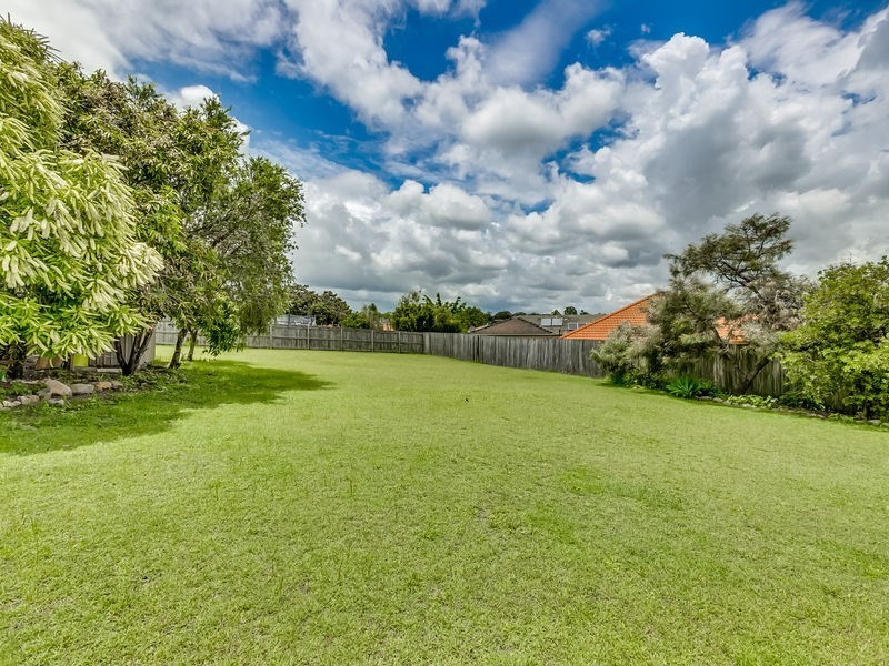 28 Underwood Street, Wakerley QLD 4154