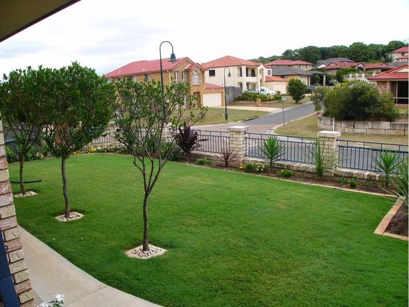 41 Kenilworth Place, Carindale QLD 4152