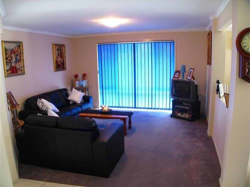 41 Kenilworth Place, Carindale QLD 4152