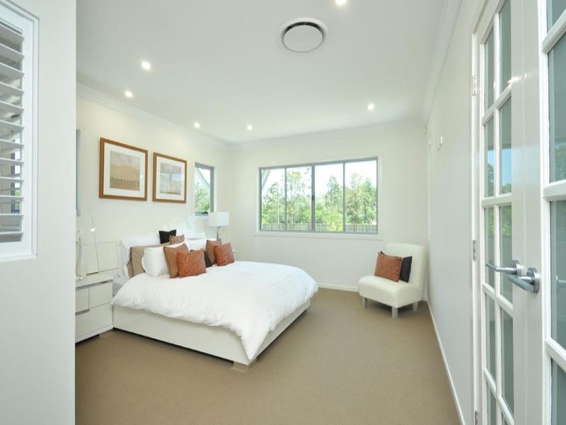 14 Feathertail Place, Gumdale QLD 4154