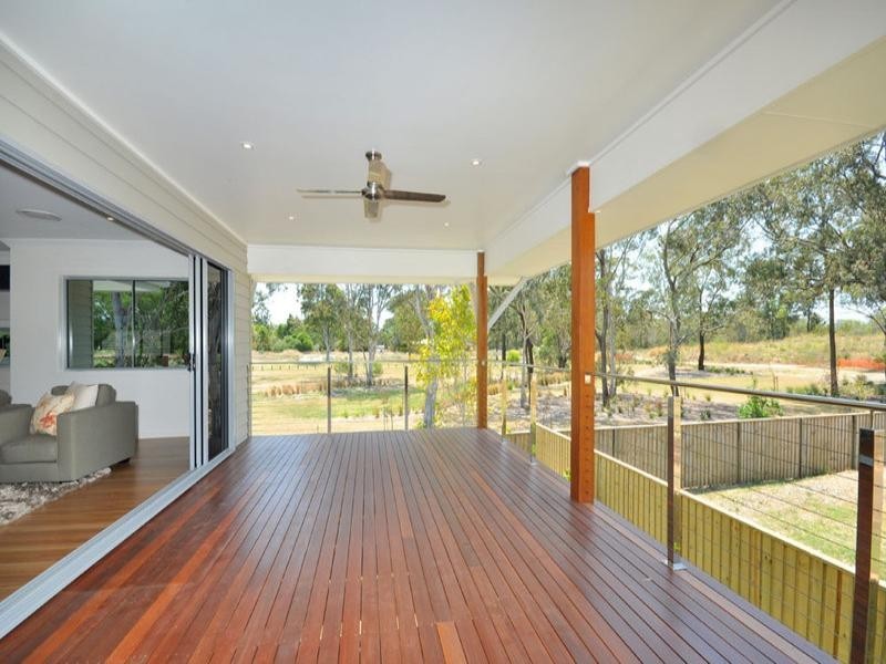 14 Feathertail Place, Gumdale QLD 4154