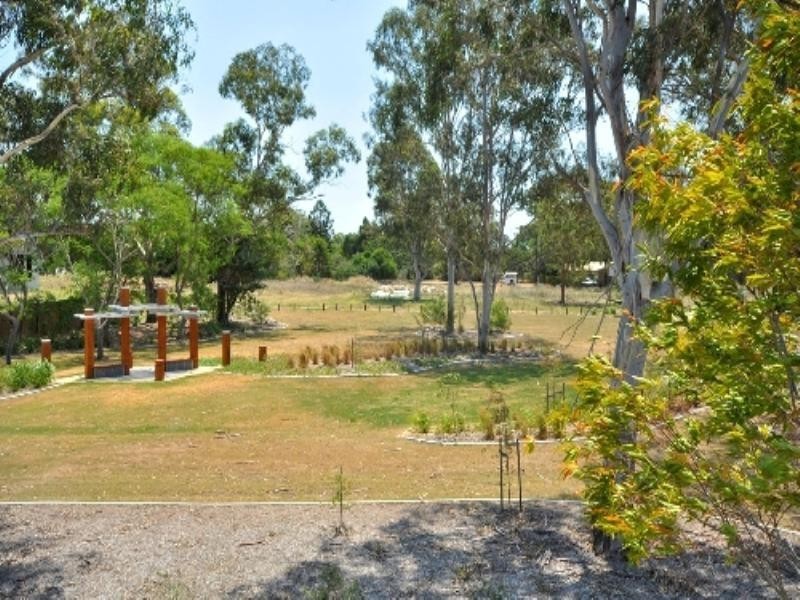 14 Feathertail Place, Gumdale QLD 4154