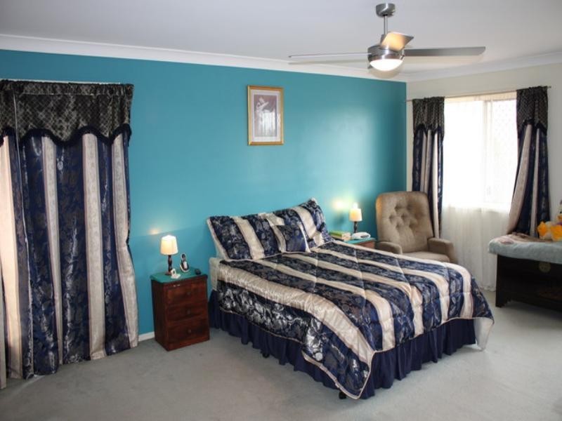 1 Brandella Place, Belmont QLD 4153