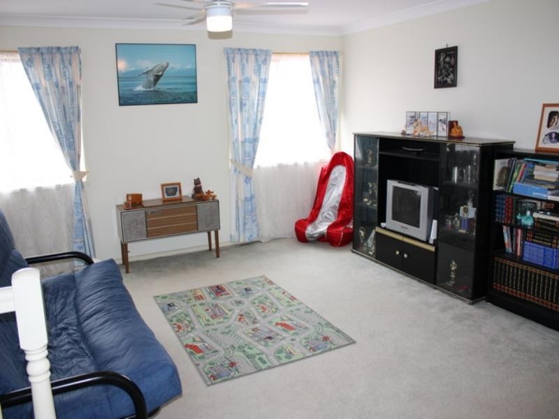 1 Brandella Place, Belmont QLD 4153