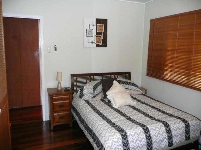 1584 Old Cleveland Road, Belmont QLD 4153