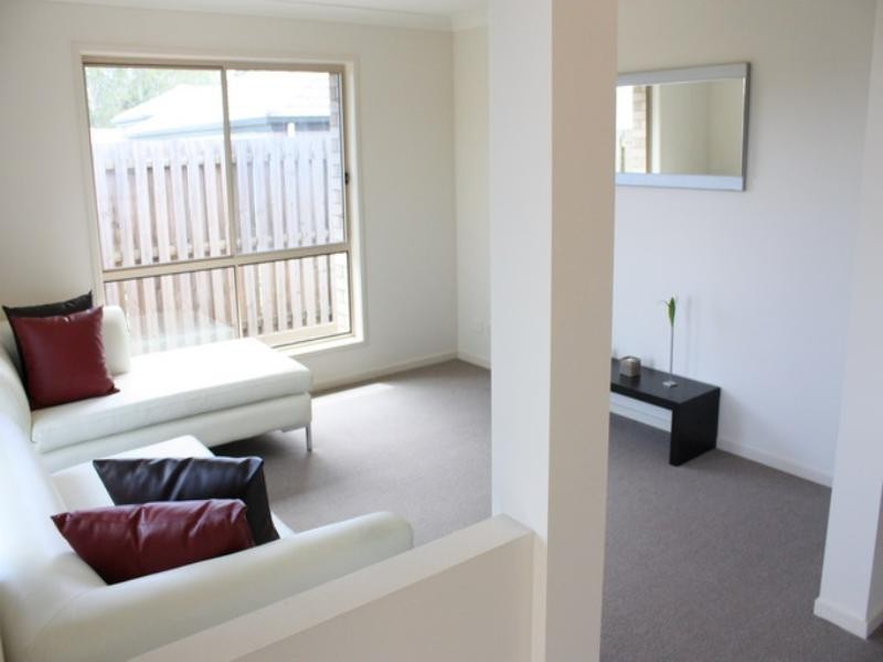 73 Matthews Way, Wakerley QLD 4154