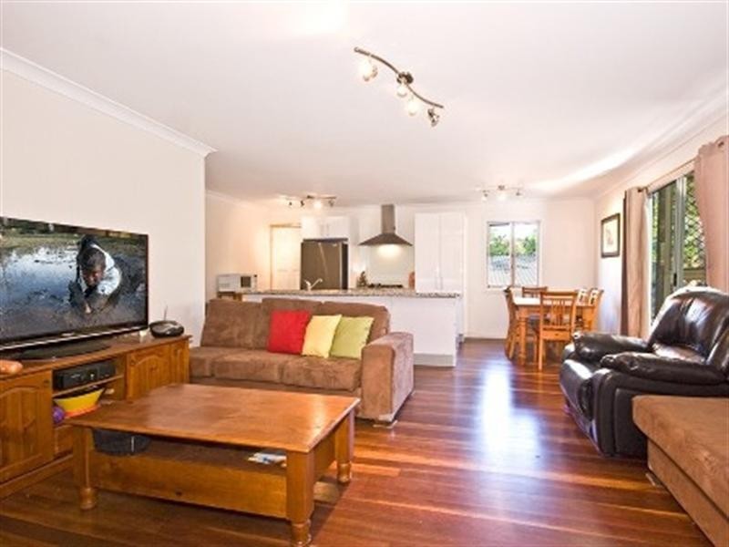 3 Ulagree Street, Wynnum West QLD 4178