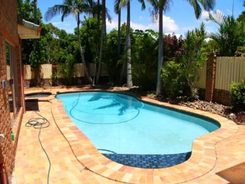 78 Stanmere Street, Carindale QLD 4152