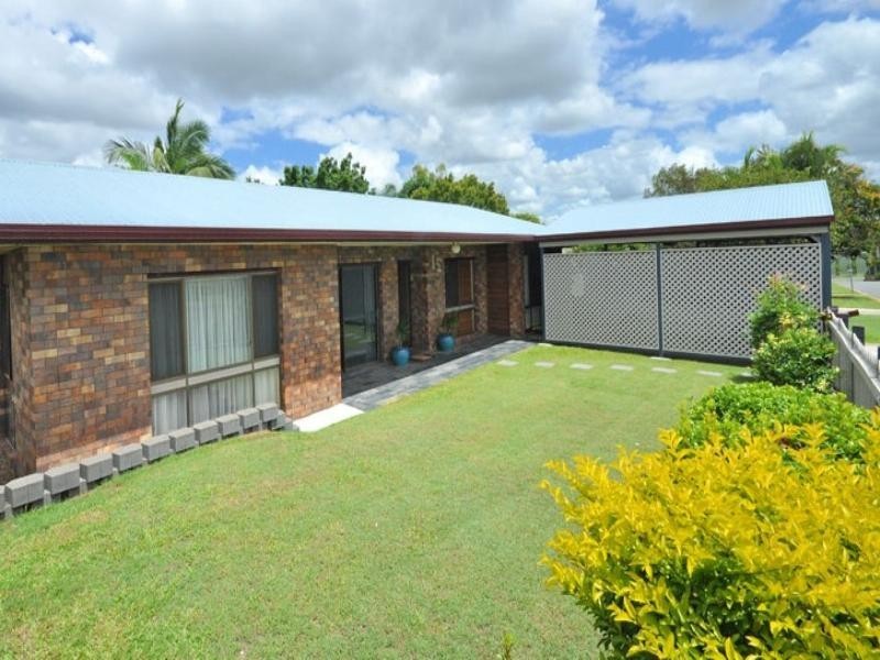 15 Kinsella Street, Belmont QLD 4153
