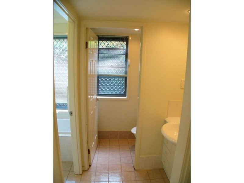 34 Samarinda Street, Tingalpa QLD 4173