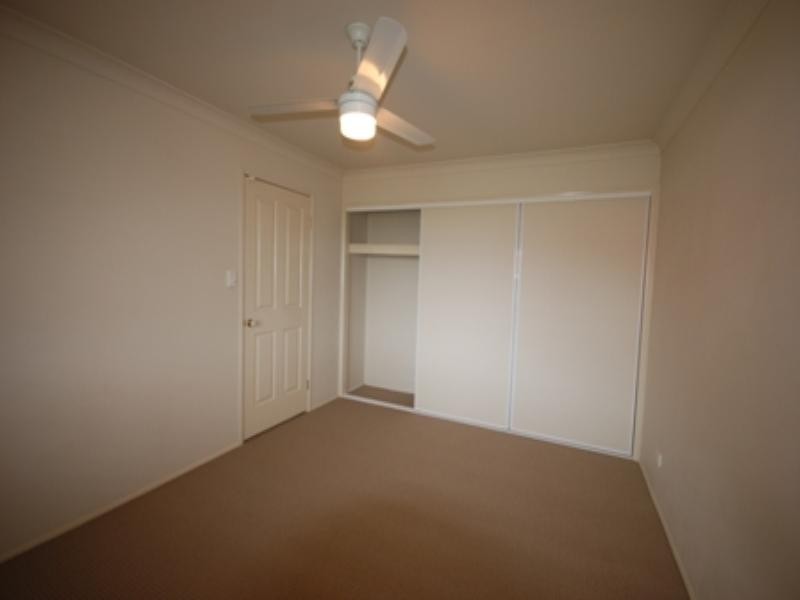 9 Cynthia Place, Wakerley QLD 4154