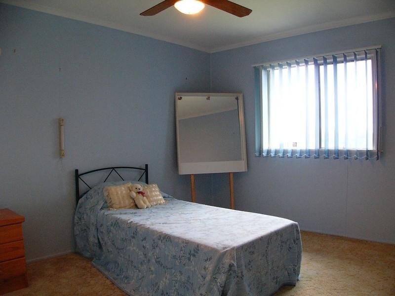 12 Selkirk Street, Tingalpa QLD 4173